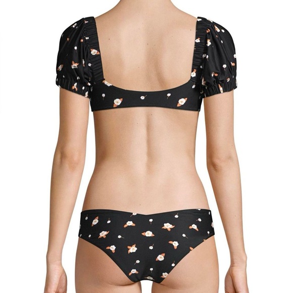 WeWoreWhat Floral Puff-Sleeve Bikini Set
Top & Bottom have different sizes!
#NWT - Picture 2 of 7
